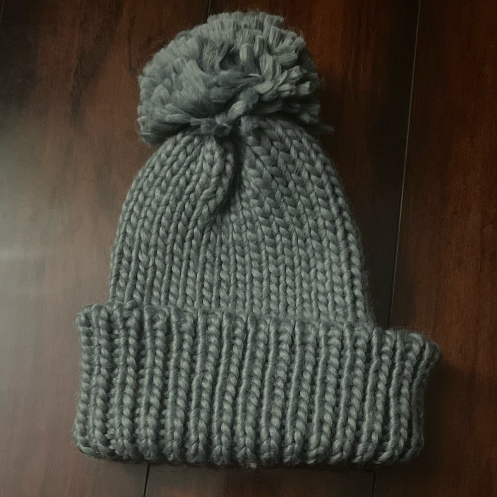 Grey winter fold Pom hat
